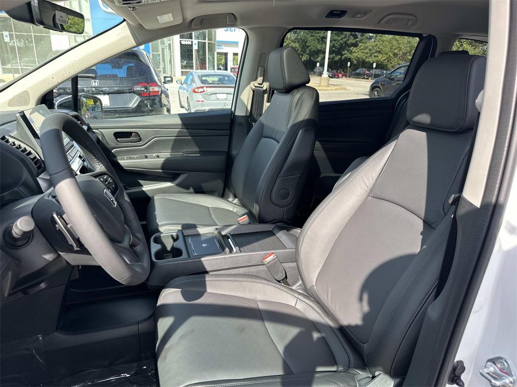 new 2026 Honda Odyssey car, priced at $44,745