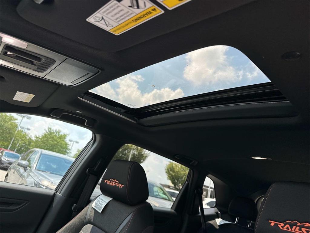 new 2026 Honda CR-V Hybrid car, priced at $40,195