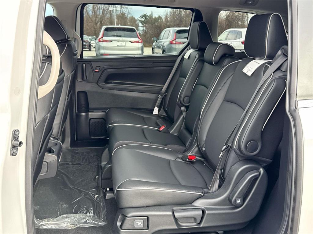 new 2026 Honda Odyssey car, priced at $50,475