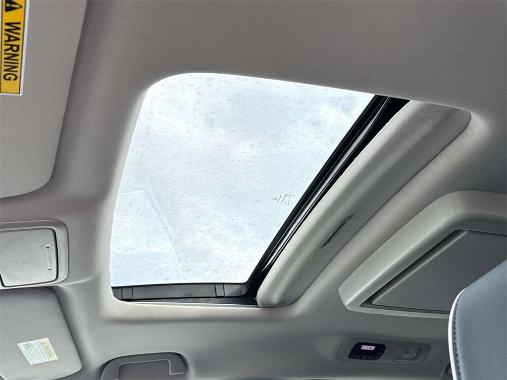 new 2026 Honda Odyssey car, priced at $50,475