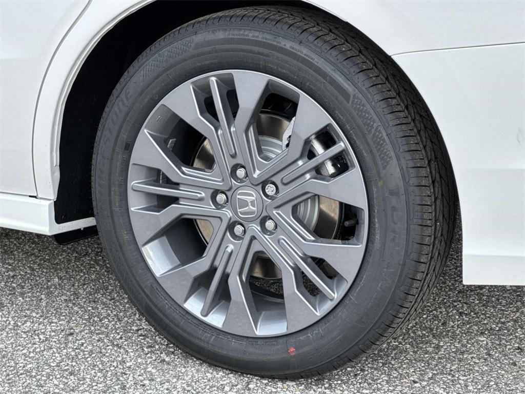 new 2026 Honda Odyssey car, priced at $50,475