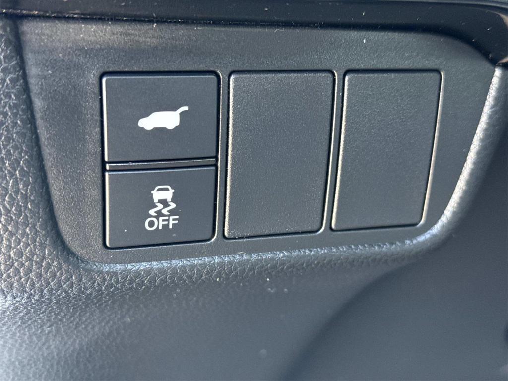 used 2024 Honda CR-V car, priced at $30,877