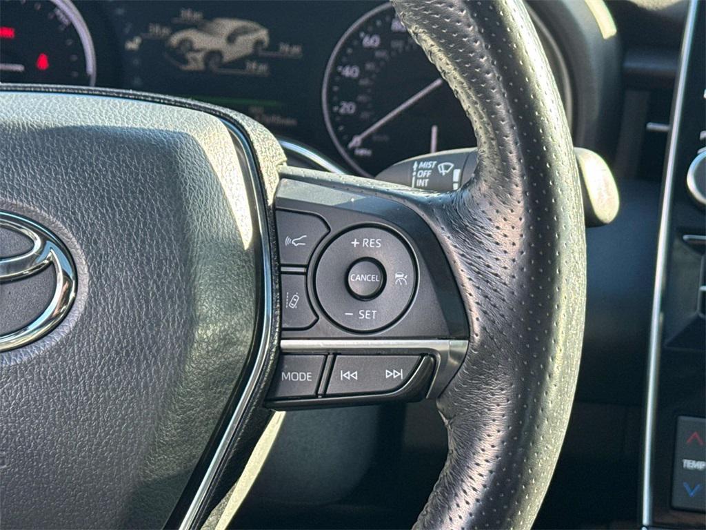 used 2021 Toyota Avalon Hybrid car, priced at $26,500