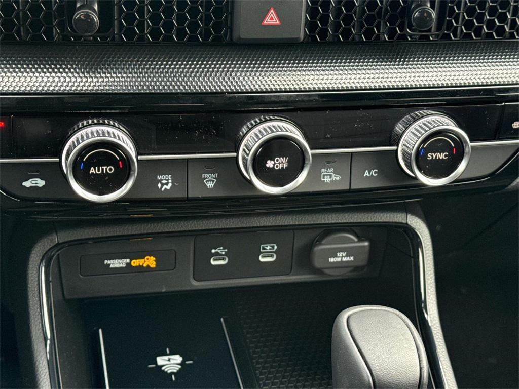 new 2026 Honda CR-V Hybrid car, priced at $43,700