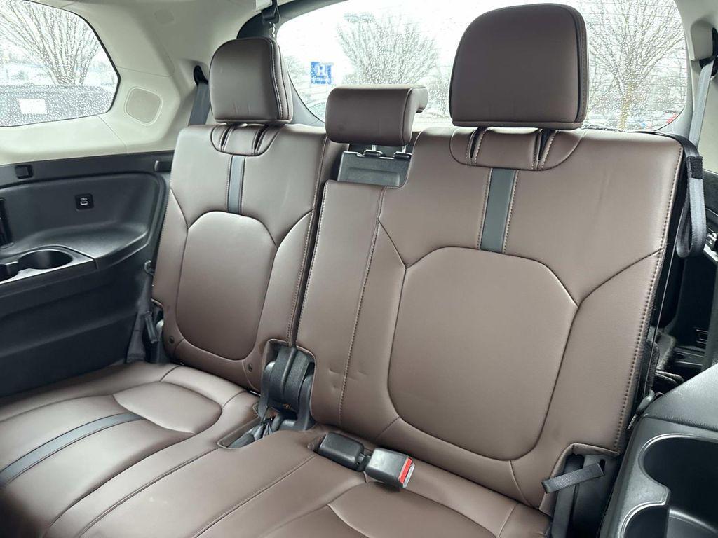 used 2023 Honda Pilot car, priced at $41,250