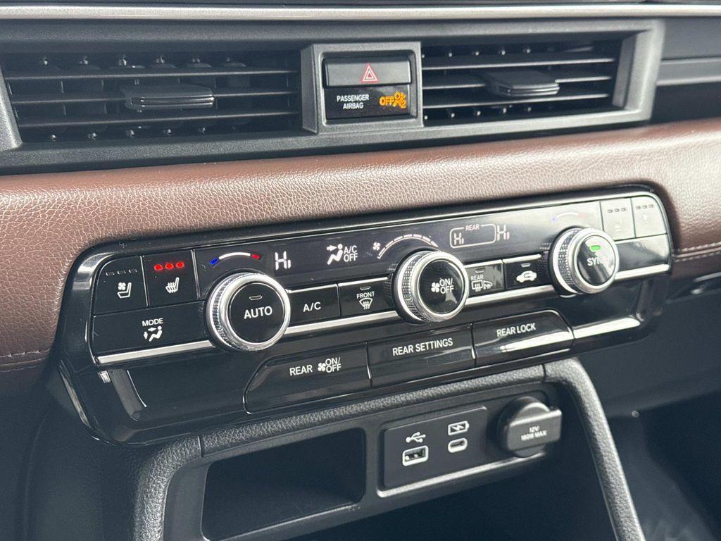 used 2023 Honda Pilot car, priced at $41,250