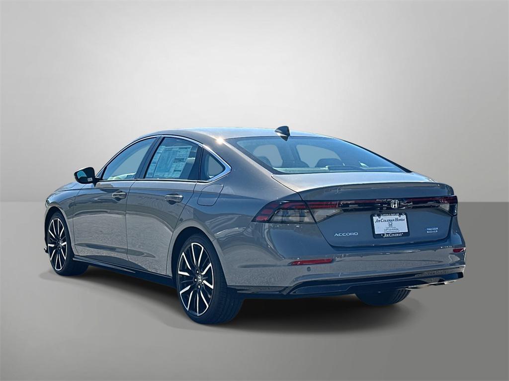 new 2025 Honda Accord Hybrid car, priced at $40,950