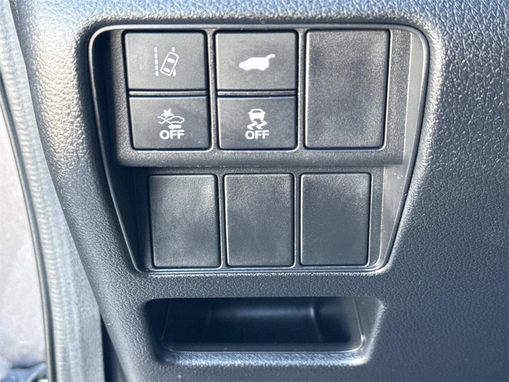 used 2020 Honda CR-V car, priced at $25,000