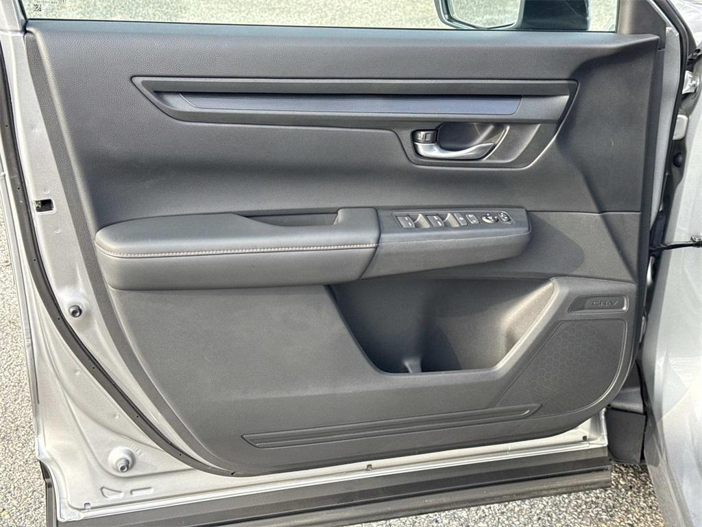 used 2024 Honda CR-V Hybrid car, priced at $31,413