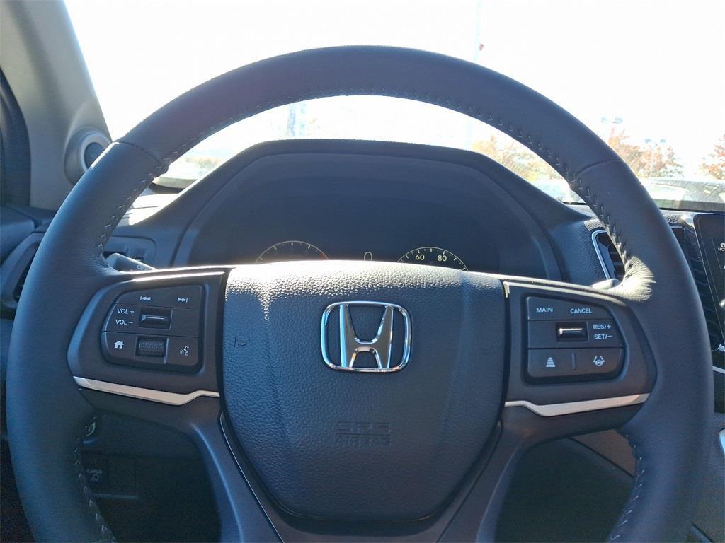 new 2025 Honda Ridgeline car, priced at $45,100