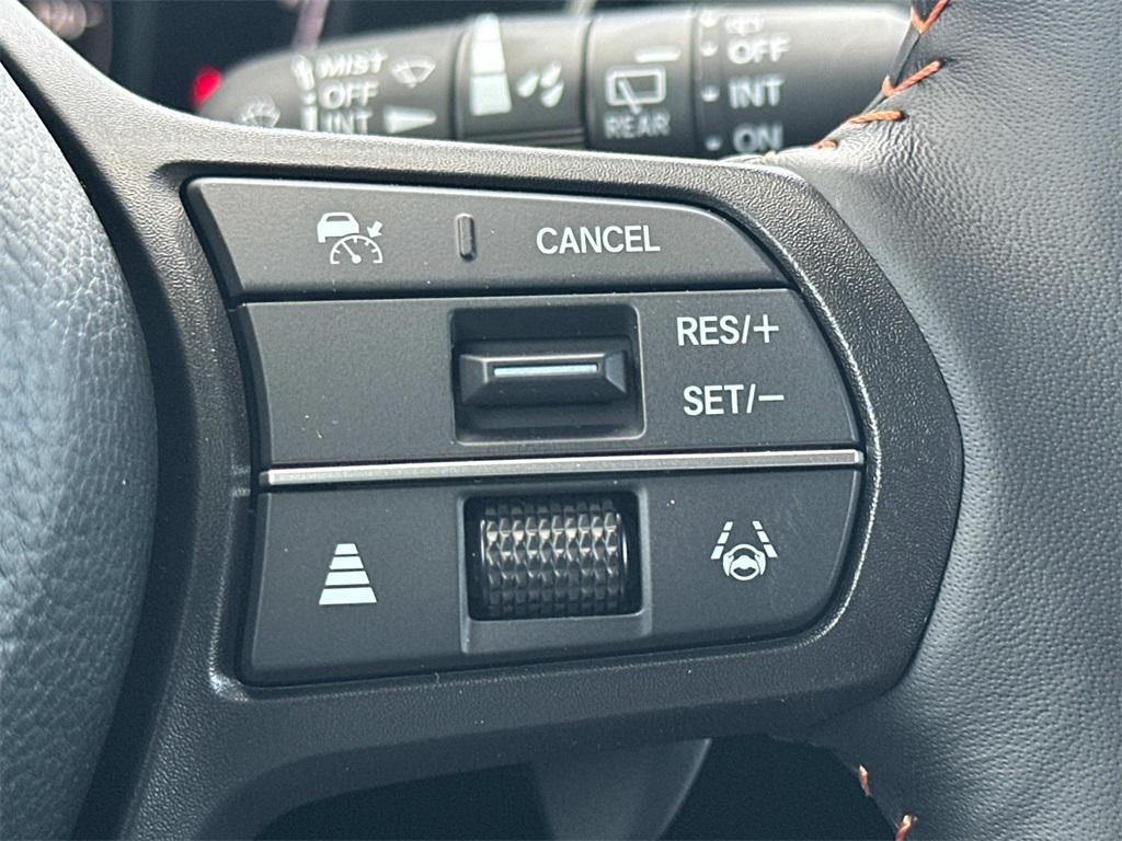 new 2026 Honda CR-V Hybrid car, priced at $40,250