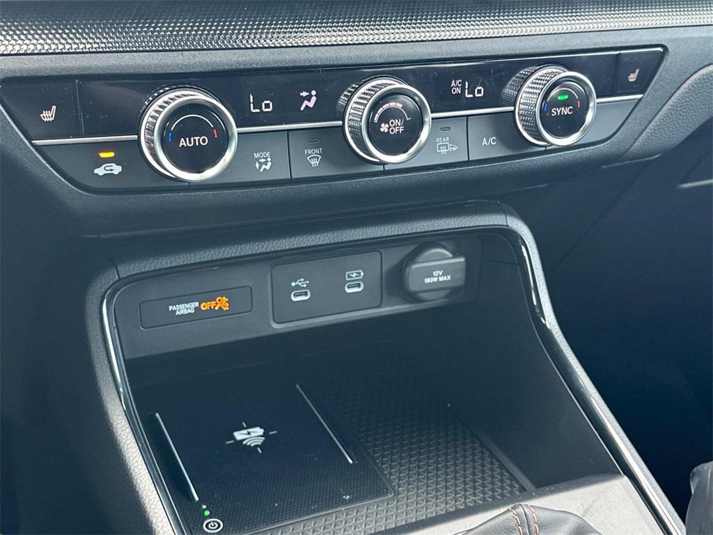 new 2026 Honda CR-V Hybrid car, priced at $40,250