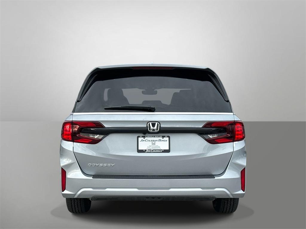 new 2026 Honda Odyssey car, priced at $44,290
