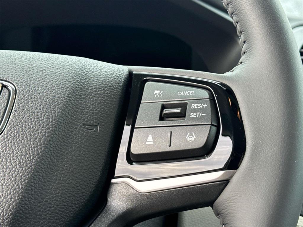 new 2026 Honda Odyssey car, priced at $44,290