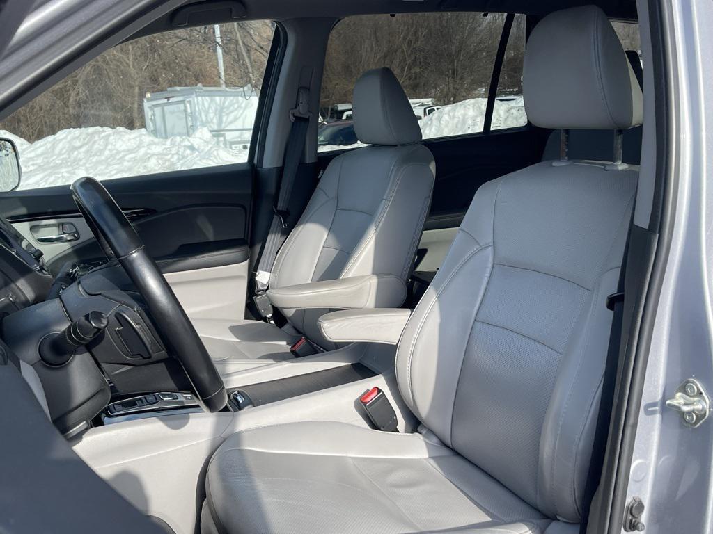 used 2019 Honda Pilot car, priced at $25,750