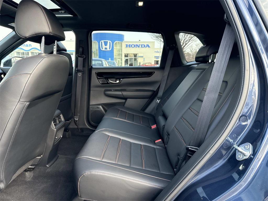 used 2023 Honda CR-V Hybrid car, priced at $34,000