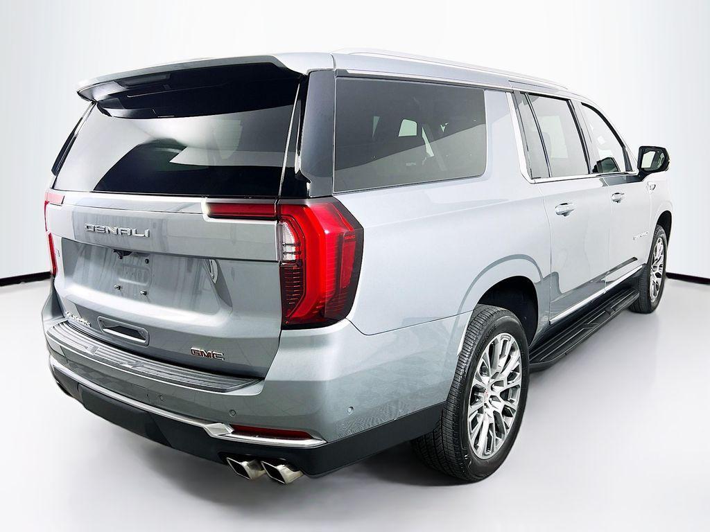 used 2025 GMC Yukon XL car, priced at $69,000