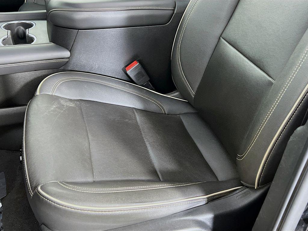 used 2023 GMC Yukon XL car, priced at $65,000