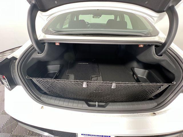 new 2025 Hyundai Sonata Hybrid car, priced at $30,000