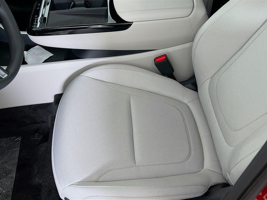 new 2026 Hyundai TUCSON Hybrid car, priced at $32,122