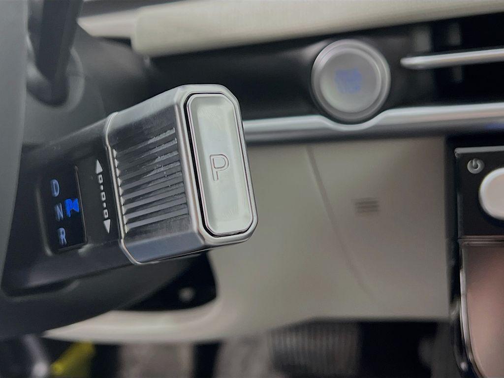 new 2026 Hyundai TUCSON Hybrid car, priced at $36,558