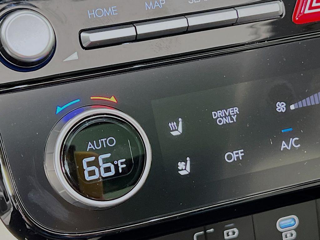 new 2026 Hyundai TUCSON Hybrid car, priced at $40,587