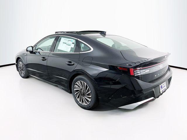 new 2025 Hyundai Sonata Hybrid car, priced at $36,000