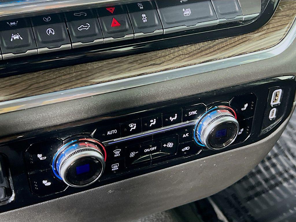 used 2025 GMC Sierra 1500 car, priced at $42,500