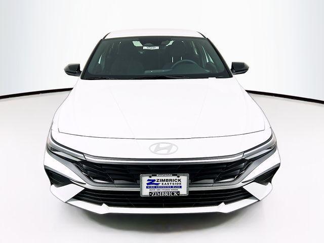 new 2025 Hyundai ELANTRA HEV car, priced at $26,000