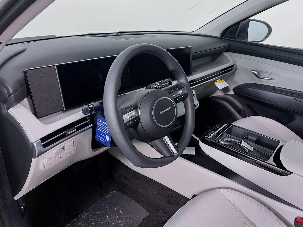 new 2026 Hyundai TUCSON Hybrid car, priced at $33,895