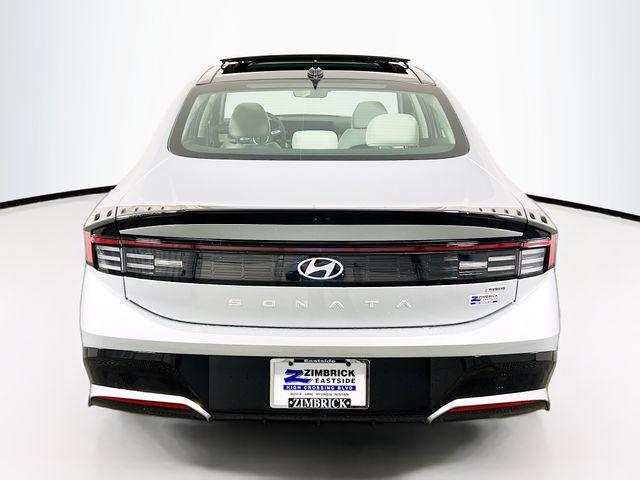 new 2026 Hyundai Sonata Hybrid car, priced at $32,733