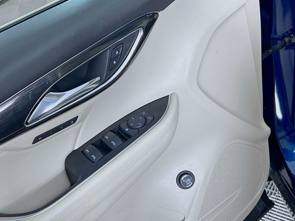 used 2023 Buick Envision car, priced at $32,000