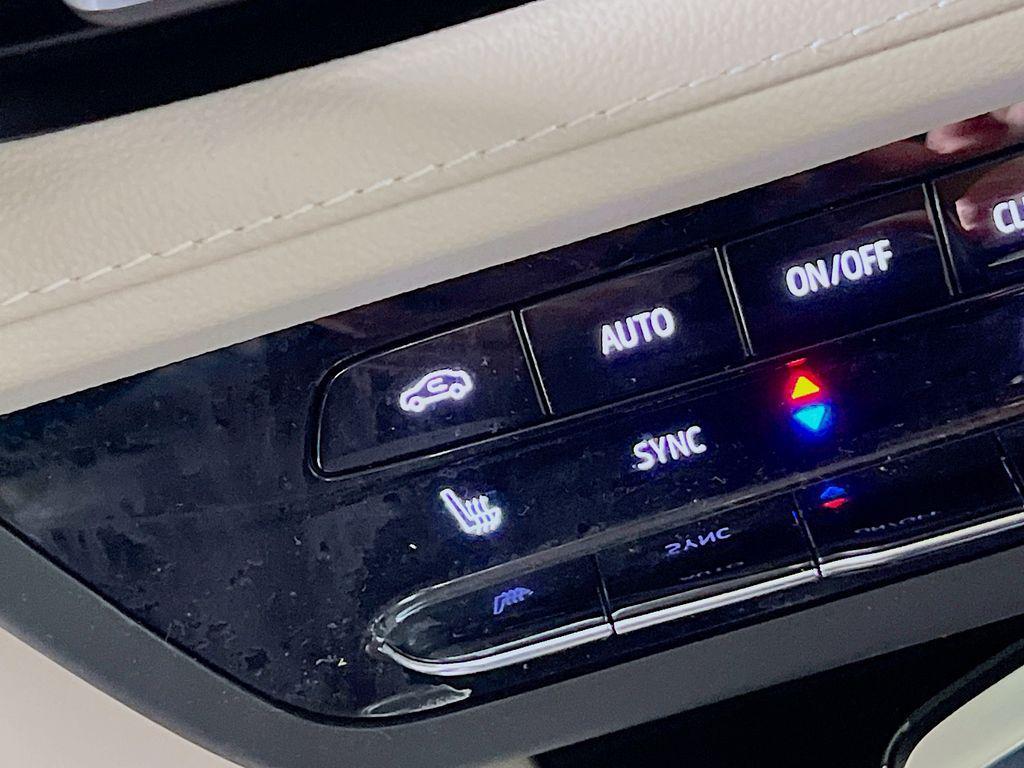 used 2023 Buick Envision car, priced at $32,000