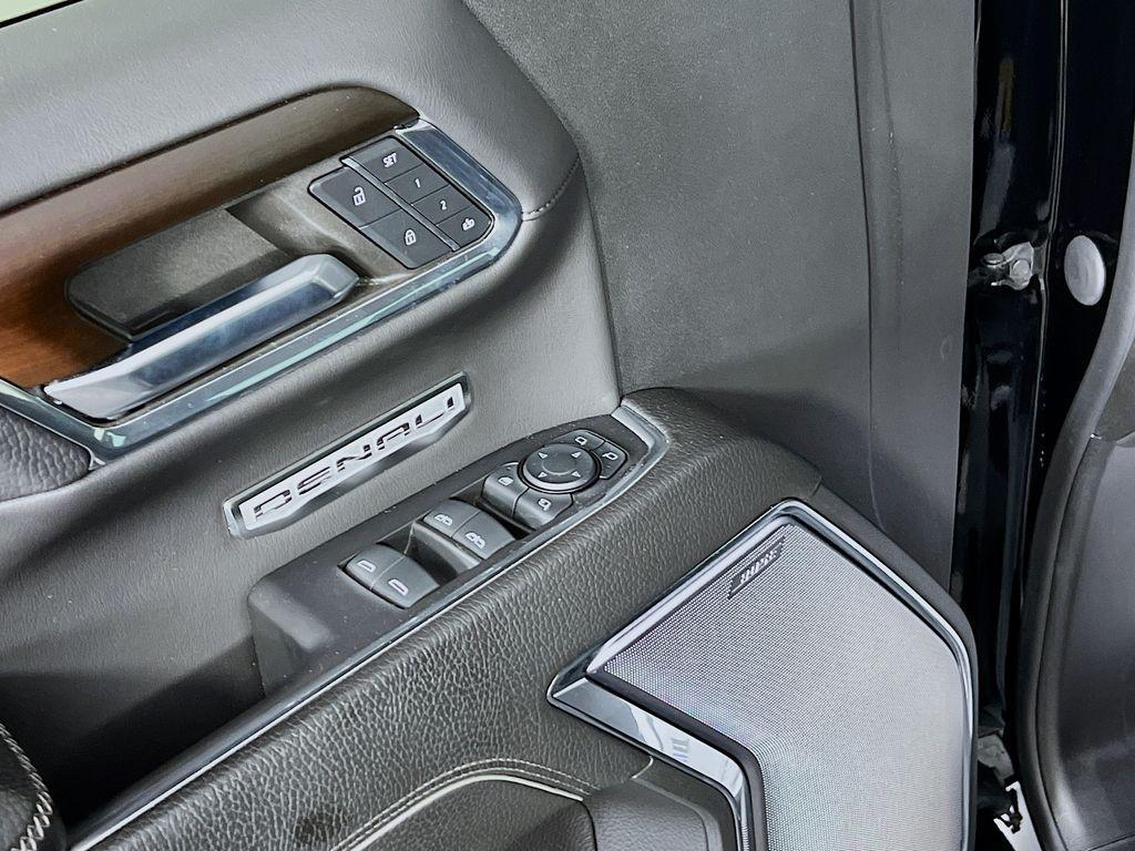 used 2024 GMC Sierra 1500 car, priced at $58,000