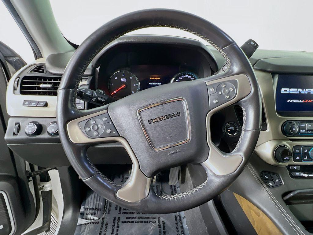 used 2020 GMC Yukon XL car, priced at $36,900
