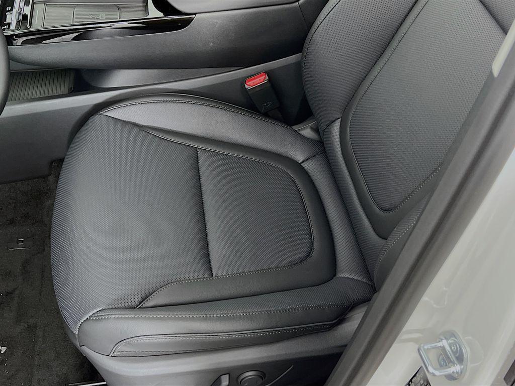 new 2026 Hyundai TUCSON Hybrid car, priced at $40,868