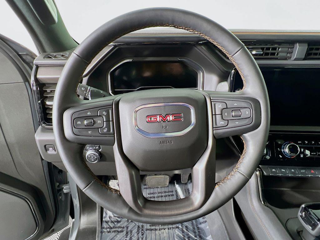 used 2025 GMC Sierra 1500 car, priced at $58,000