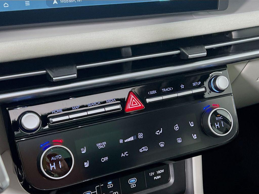 new 2026 Hyundai TUCSON Hybrid car, priced at $40,981