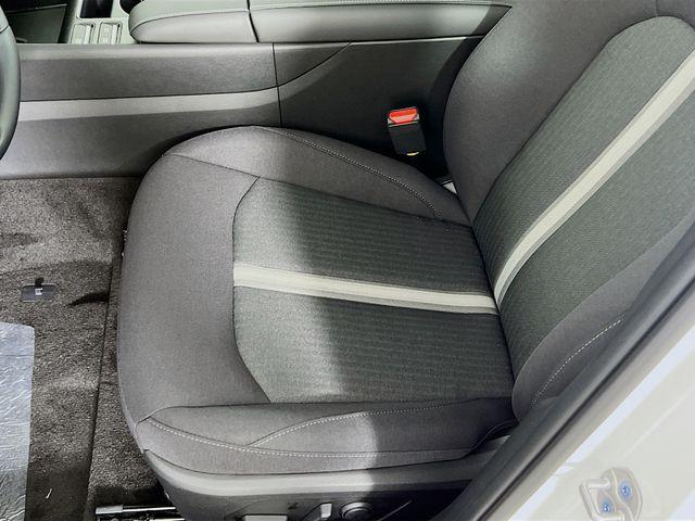 new 2025 Hyundai Sonata Hybrid car, priced at $30,000