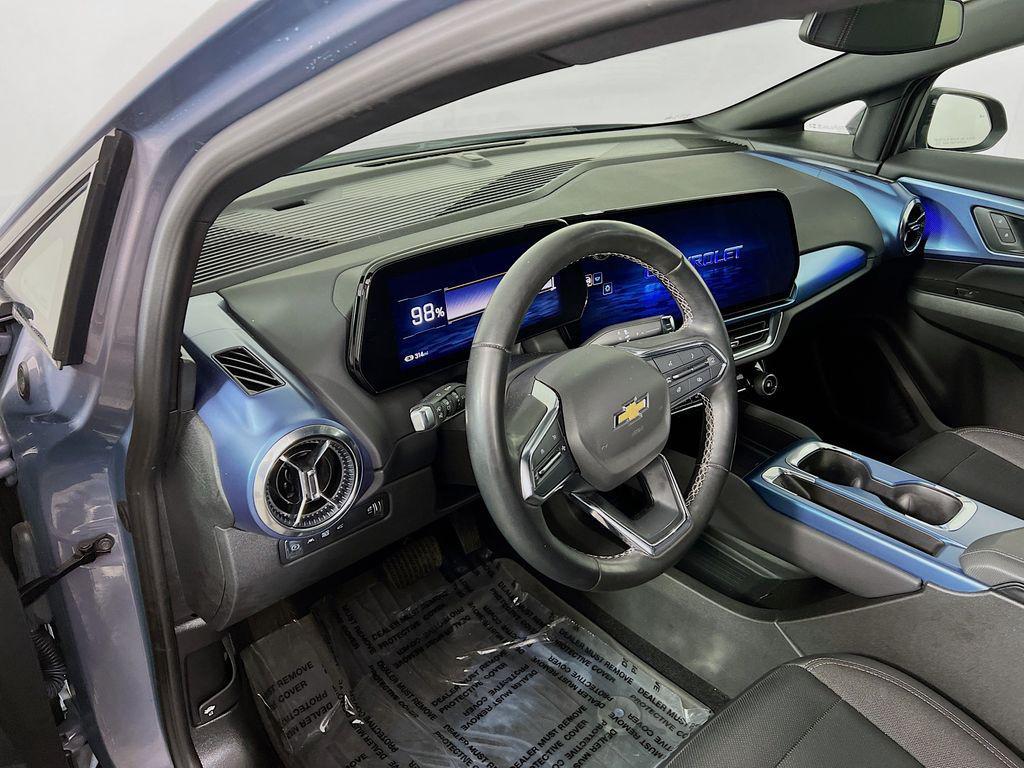 used 2024 Chevrolet Equinox EV car, priced at $26,000