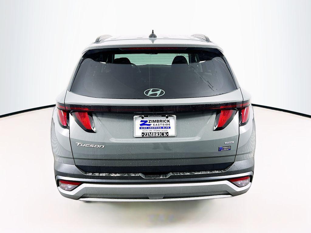 new 2026 Hyundai Tucson car, priced at $30,575
