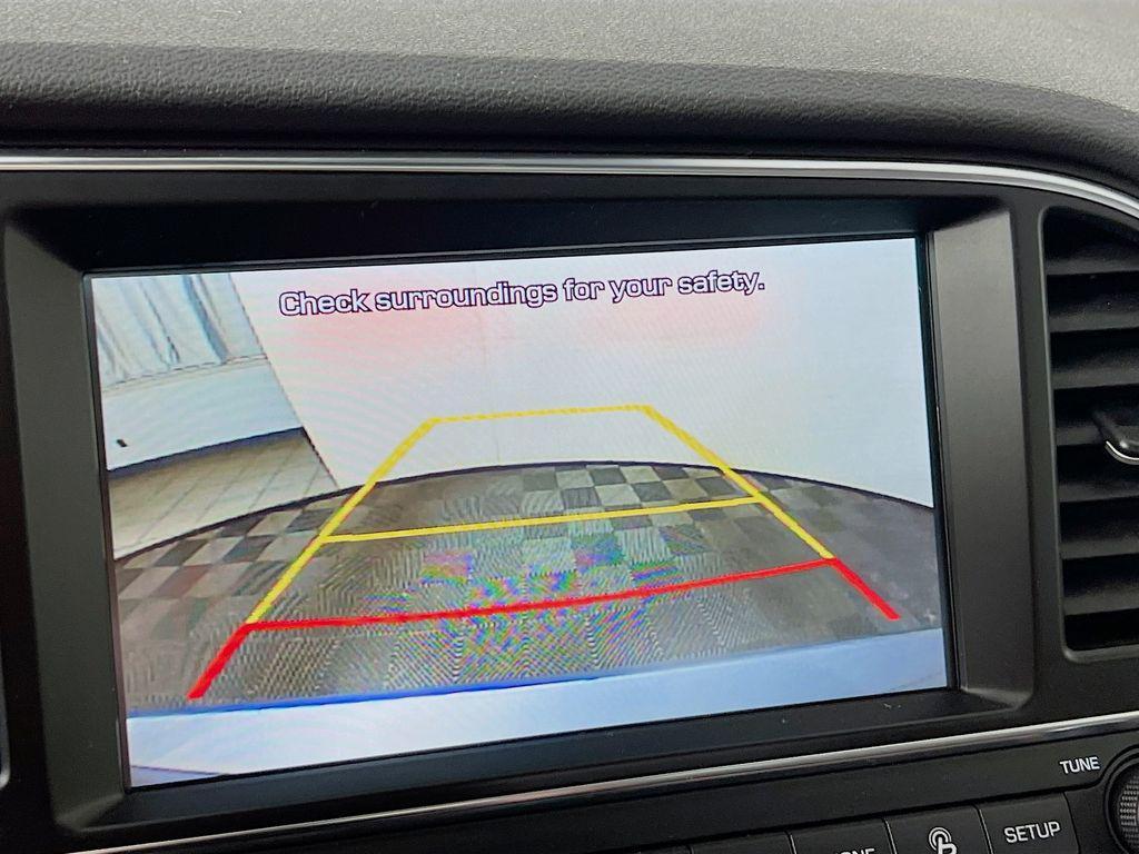 used 2017 Hyundai Elantra car
