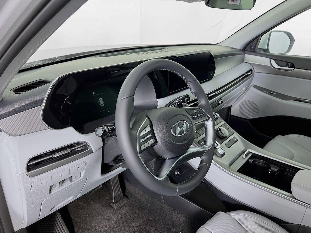 new 2025 Hyundai Palisade car, priced at $36,000