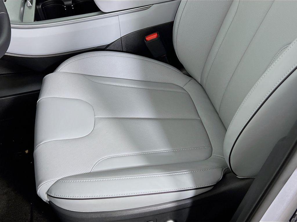 new 2025 Hyundai Palisade car, priced at $36,000