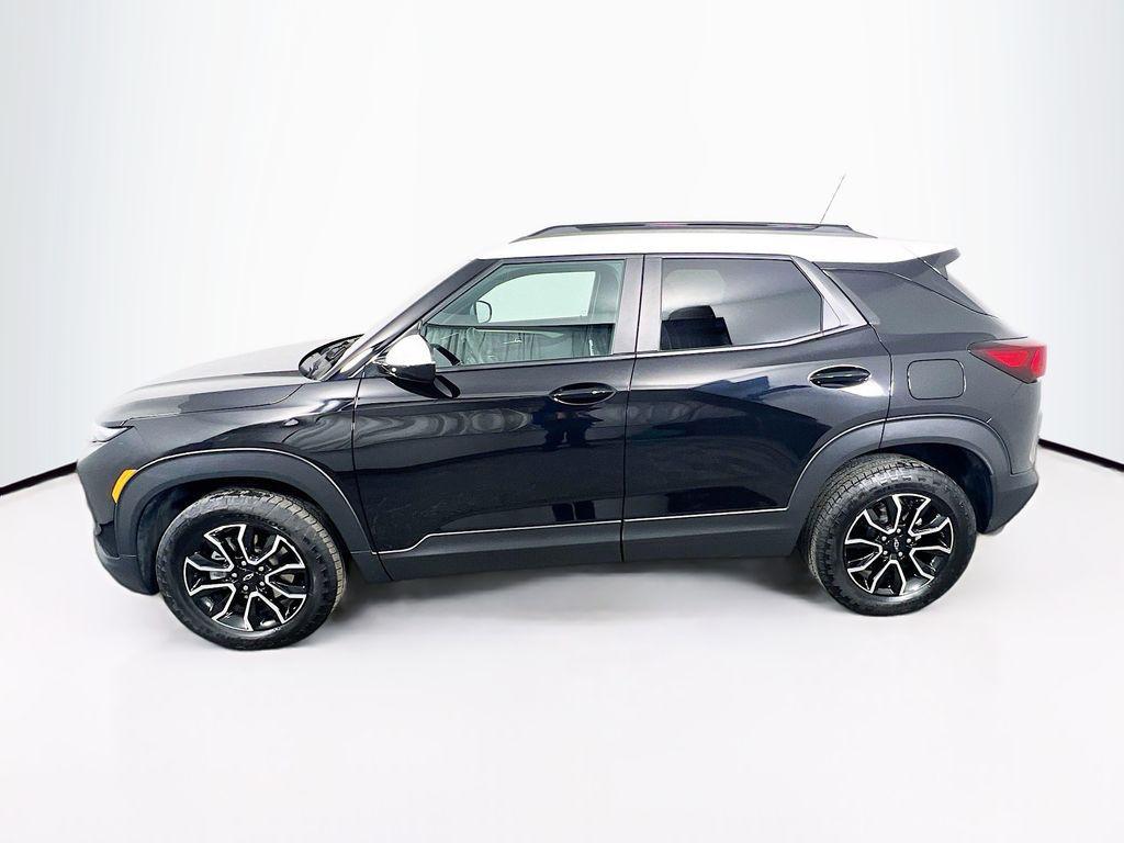 used 2025 Chevrolet TrailBlazer car, priced at $25,499