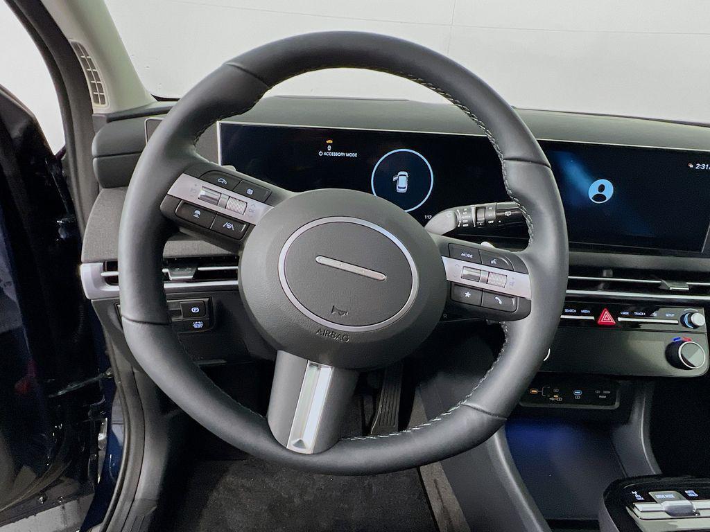 new 2026 Hyundai TUCSON Hybrid car, priced at $39,905