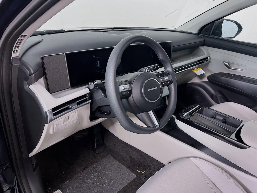 new 2026 Hyundai TUCSON Hybrid car, priced at $33,427