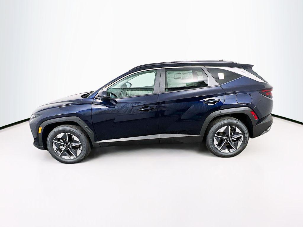 new 2026 Hyundai TUCSON Hybrid car, priced at $33,427