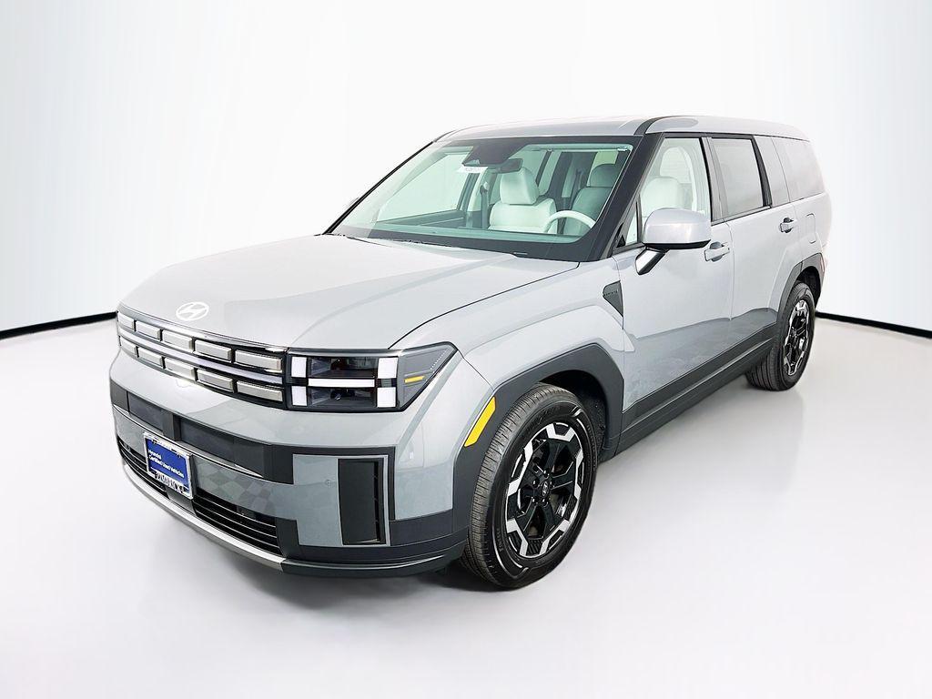 used 2025 Hyundai Santa Fe car, priced at $32,500