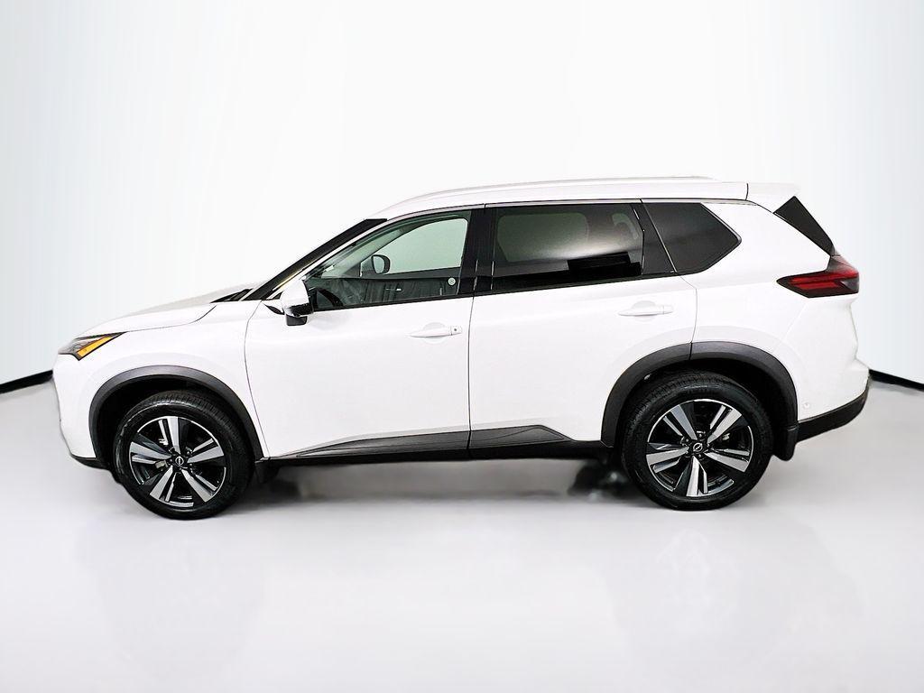 used 2024 Nissan Rogue car, priced at $27,900